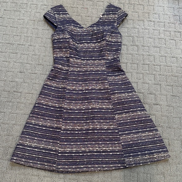 Lilly Pulitzer Ruthy Dress True Navy Metallic Boucle Cap Sleeve Preppy Size 2 - Picture 2 of 7